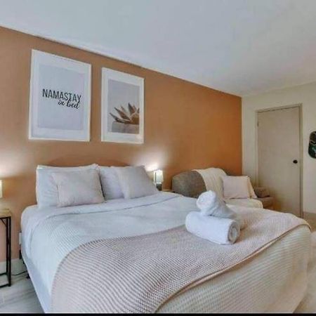 The Sunny Pastry Hotel Mont-Tremblant Buitenkant foto