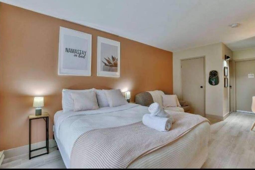 The Sunny Pastry Hotel Mont-Tremblant Buitenkant foto